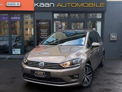 Pyramid gold metallic Gebraucht 2016 VW Golf Sportsvan Allstar Van / Kleinbus | 12.899 € (Fairer Preis)