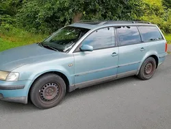 Grün Gebraucht 1998 VW Passat Kombi | 350 € (Superpreis)