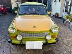 Grün Gebraucht 1988 Trabant 601 Limousine | 4.900 €