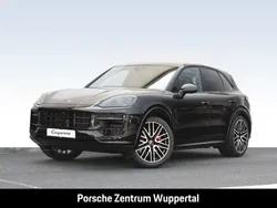 Chromitschwarzmetallic Neu 2025 Porsche Cayenne GTS SUV | 157.221 € (Superpreis)