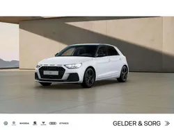 Gletscherweiß metallic mythoss Neu 2025 Audi A1 Advanced Plus Kleinwagen | 31.890 € (Fairer Preis)
