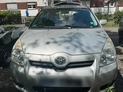 Silber Gebraucht 2008 Toyota Corolla Verso Van / Kleinbus | 2.500 € (Fairer Preis)