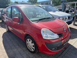 Rot Gebraucht 2010 Renault Modus Dynamique Van / Kleinbus | 1.250 € (Superpreis)