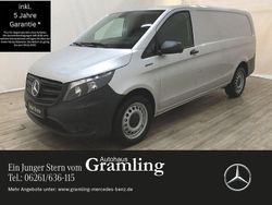 Silber Gebraucht 2023 Mercedes e-Vito Van / Kleinbus | 27.998 € (Fairer Preis)