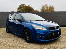 Blau Gebraucht 2009 Ford Focus ST Limousine | 6.999 € (Etwas zu teuer)
