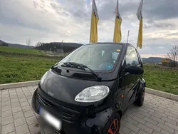 Schwarz Gebraucht 2001 Smart ForTwo Coupé Kleinwagen | 1.200 € (Fairer Preis)