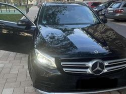 Schwarz Gebraucht 2018 Mercedes GLC350 AMG line SUV | 21.000 €