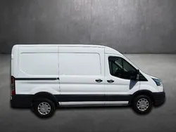 Weiß Gebraucht 2019 Ford Transit Trend Limousine | 19.990 € (Fairer Preis)