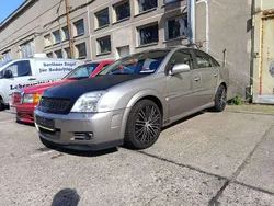 Grau Gebraucht 2002 Opel Vectra GTS Limousine | 2.300 € (Guter Preis)