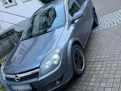Andere farben Gebraucht 2006 Opel Astra Kombi | 1.100 € (Fairer Preis)