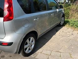 Grün Gebraucht 2007 Nissan Note Kleinwagen | 1.600 € (Guter Preis)