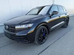 Grenadillschwarz metallic Neu 2025 VW Touareg R SUV | 81.490 € (Superpreis)