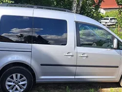 Silber Gebraucht 2014 VW Caddy Comfortline Van / Kleinbus | 13.500 €