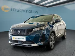 Blau Gebraucht 2023 Peugeot 3008 Van / Kleinbus | 24.149 € (Guter Preis)