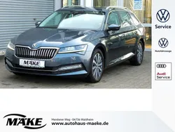 Quarzgrau metallic (metallic) Gebraucht 2021 Skoda Superb Style Kombi | 24.980 € (Guter Preis)