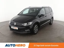 Schwarz Gebraucht 2017 VW Touran Comfortline Van / Kleinbus | 15.790 € (Fairer Preis)