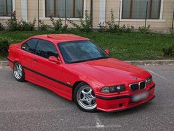 Rot Gebraucht 1995 BMW 318 Coupé | 23.500 €