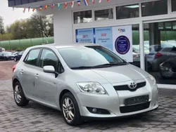 Silber Gebraucht 2008 Toyota Auris Sol Limousine | 2.590 €