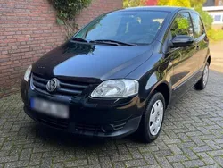 Schwarz Gebraucht 2007 VW Fox Kleinwagen | 700 €
