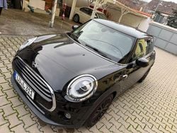 Schwarz Gebraucht 2019 Mini Cooper Chili Kleinwagen | 16.590 € (Guter Preis)