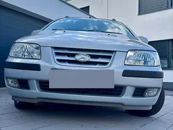 Grau Gebraucht 2004 Hyundai Matrix GLS Van / Kleinbus | 3.200 € (Etwas zu teuer)