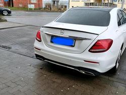 Weiß Gebraucht 2016 Mercedes E200 Limousine | 20.000 € (Guter Preis)