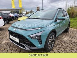 Mangrove green / mic Gebraucht 2024 Hyundai Bayon Prime SUV | 22.990 € (Fairer Preis)