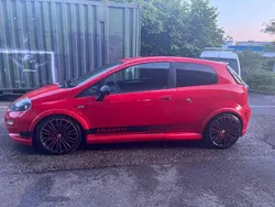 Rot Gebraucht 2014 Abarth Punto Evo Kleinwagen | 7.400 €