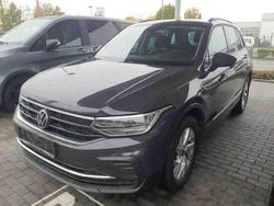 Grau Gebraucht 2022 VW Tiguan SUV | 28.990 € (Guter Preis)