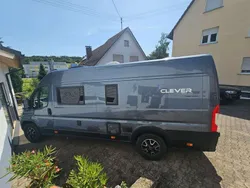 Grau Gebraucht 2023 Citroën Jumper Van / Kleinbus | 49.500 €