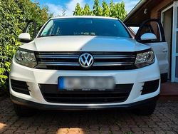 Weiß Gebraucht 2012 VW Tiguan SUV | 10.990 € (Teuer)