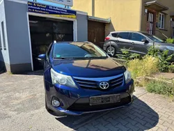 Blau Gebraucht 2014 Toyota Avensis Edition Kombi | 10.699 € (Fairer Preis)