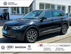 Deep black perleffekt Gebraucht 2020 VW Tiguan Life SUV | 24.940 € (Guter Preis)