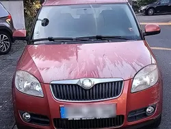 Orange Gebraucht 2009 Skoda Fabia Kombi | 1.500 € (Guter Preis)