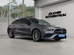 Grau Gebraucht 2020 Mercedes CLA250 Shooting Brake AMG line Kombi | 27.990 € (Guter Preis)