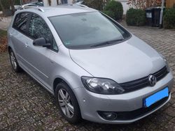 Silber Gebraucht 2012 VW Golf Plus Trendline Van / Kleinbus | 10.999 € (Fairer Preis)
