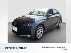 Manhattangrau metallic Gebraucht 2025 Audi A3 Sportback Ambiente Limousine | 32.890 € (Fairer Preis)