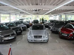 Grau Gebraucht 2001 Mercedes CLK320 Elegance Coupé | 3.990 € (Superpreis)
