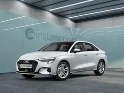 Weiß Gebraucht 2024 Audi A3 Advanced Plus Limousine | 34.970 € (Teuer)