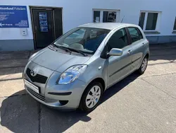 Medium silver metallic Gebraucht 2006 Toyota Yaris Sol Kleinwagen | 4.500 € (Fairer Preis)