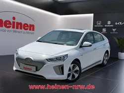 Weiß Gebraucht 2019 Hyundai Ioniq Style Limousine | 14.499 € (Fairer Preis)