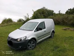 Silber Gebraucht 2025 VW Caddy Van / Kleinbus | 6.800 €