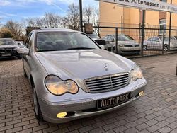 Grau Gebraucht 2001 Mercedes C200 Elegance Limousine | 4.990 € (Teuer)