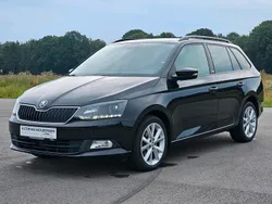 Schwarz Gebraucht 2016 Skoda Fabia Joy Kombi | 8.790 € (Fairer Preis)