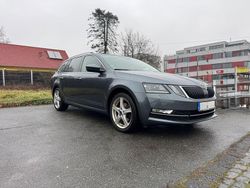 Grau Gebraucht 2019 Skoda Octavia Sport Kombi | 14.800 € (Fairer Preis)