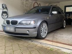 Grau Gebraucht 2004 BMW 325 Performance Kombi | 4.400 € (Fairer Preis)