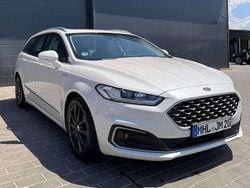 Weiß Gebraucht 2019 Ford Mondeo Vignale Kombi | 17.999 € (Teuer)