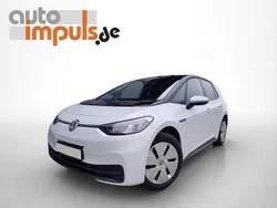 Gletscherweiss/schwarz Gebraucht 2023 VW ID.3 Kleinwagen | 28.740 € (Guter Preis)