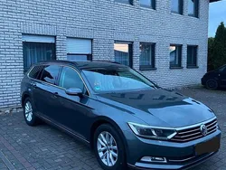 Grau Gebraucht 2015 VW Passat Kombi | 13.600 € (Fairer Preis)