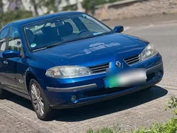 Blau Gebraucht 2006 Renault Laguna II Limousine | 3.000 €